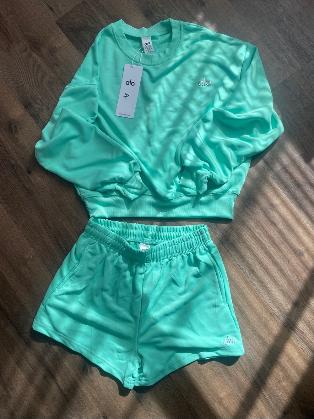 ALO Yoga Mint Green Crewneck Sweatshirt and Elastic-Waist Shorts Set